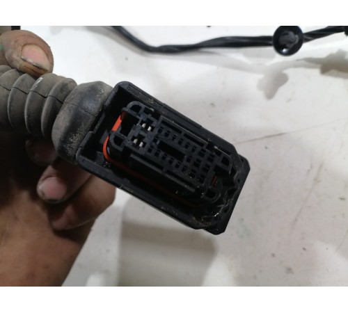 Электропроводка двери задняя левая