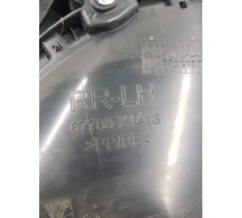 Обшивка двери задняя левая