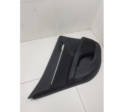 Обшивка двери задняя левая