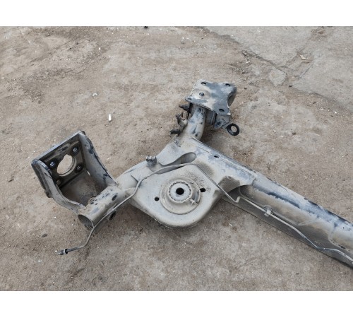 Балка (подрамник) задняя