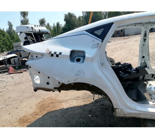 Крыло заднее правое