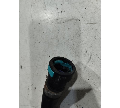 Патрубок системы охлаждения