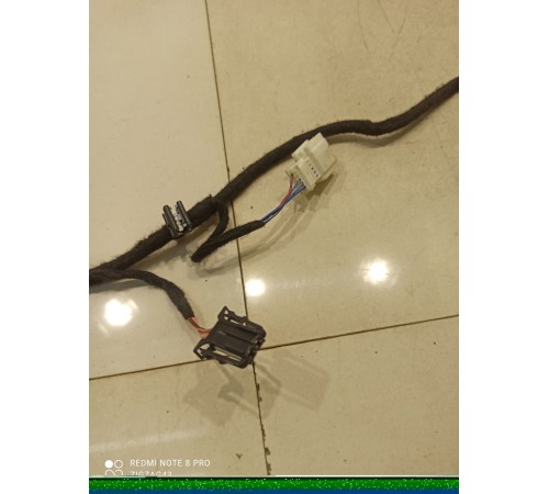 Электропроводка двери (задняя левая)