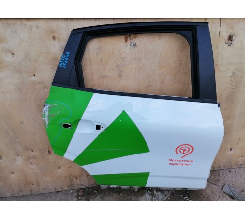 Дверь задняя правая