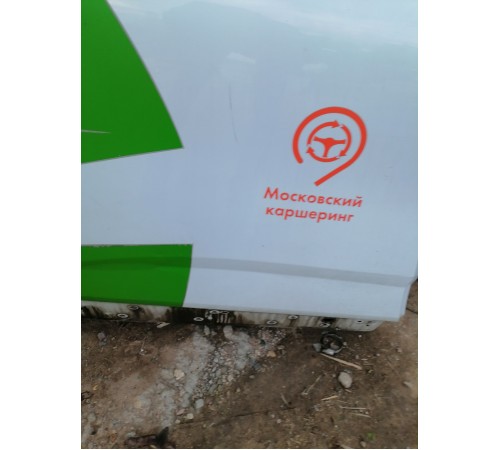 Дверь задняя правая