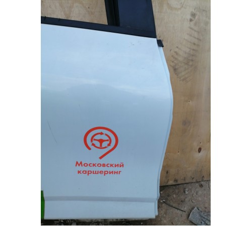 Дверь задняя правая