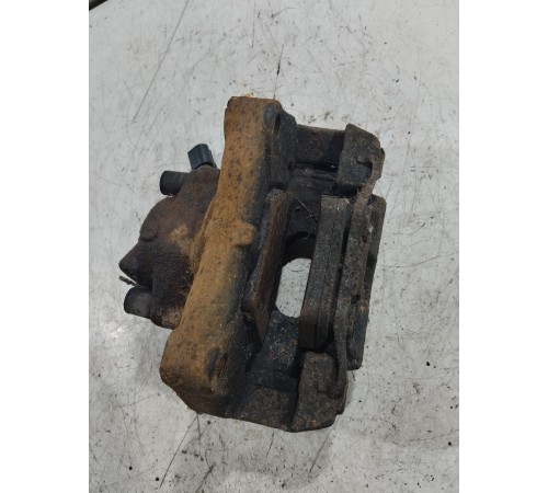 Суппорт передний левый