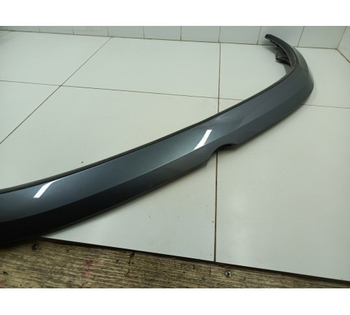 Накладка переднего бампера верхняя