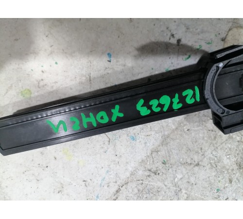 Амортизатор демпфер бардачка