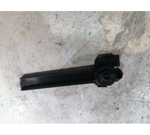 Амортизатор демпфер бардачка