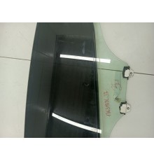 Стекло заднее