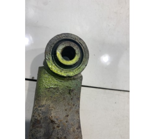 Рычаг задний(нижний,левый)