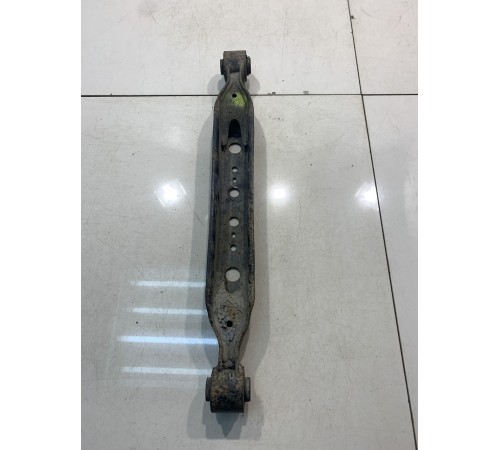 Рычаг задний(нижний,левый)