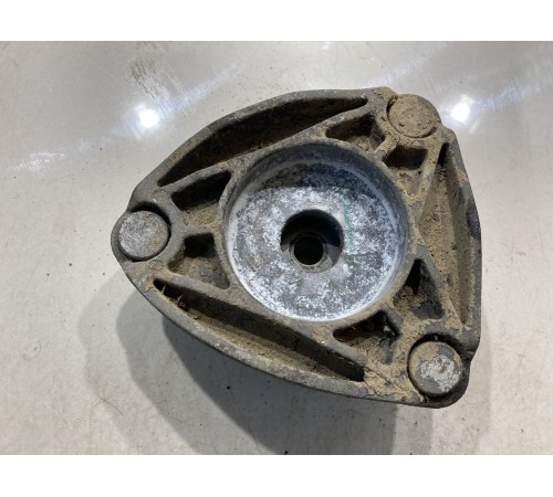 Опора стойки(задняя правая)