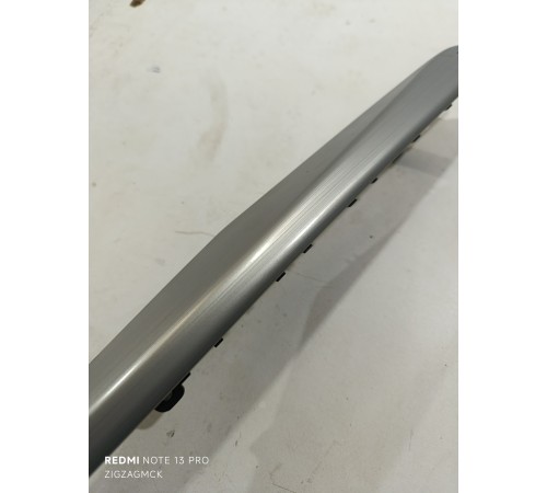 Накладка правой двери декоративная