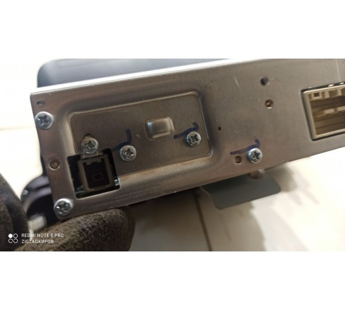 Магнитола (мультимедийный центр)