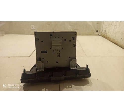 Магнитола (мультимедийный центр)