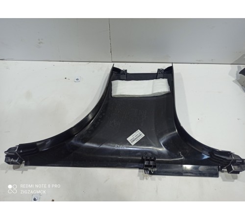 Обшивка центральной стойки(нижняя левая)