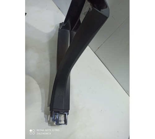 Обшивка центральной стойки(нижняя левая)