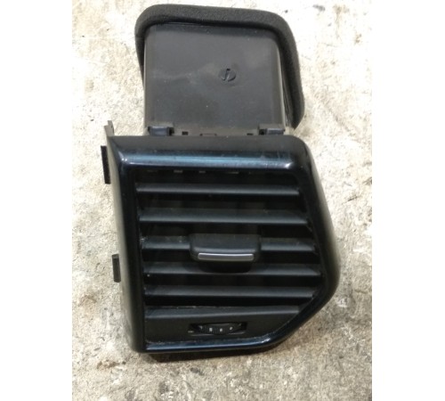 Дифлектор обдува левый