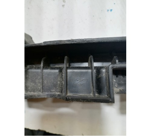 кронштейн бампера 