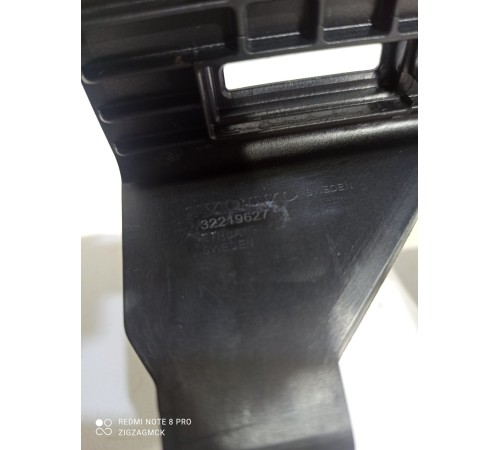 Кронштейн накладки порога задний левый внутренний