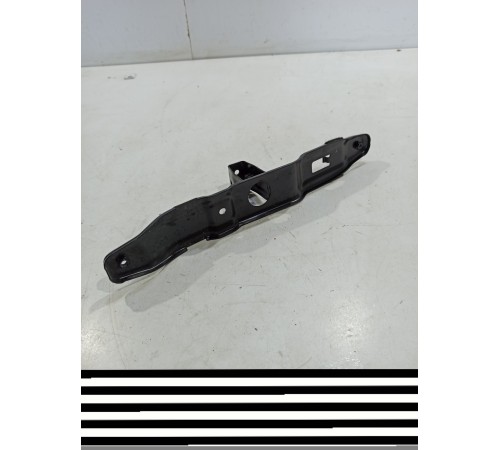 Кронштейн(крепление) двери передний левый