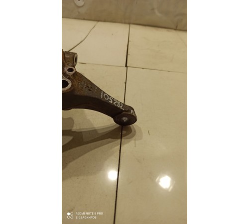 Поворотный кулак(передний левый)