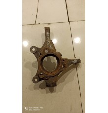 Поворотный кулак(передний левый)