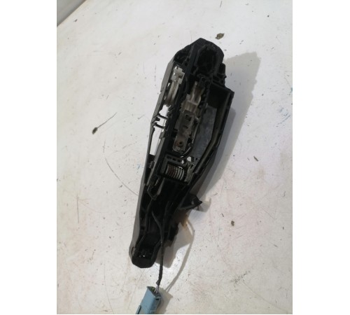 Ручка двери передняя правая наружная