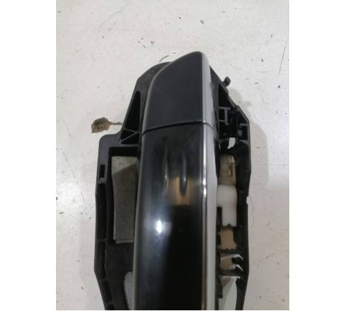 Ручка двери передняя правая наружная