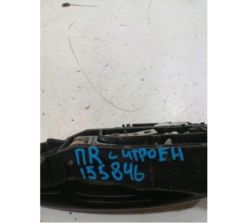 Ручка двери передняя правая наружная