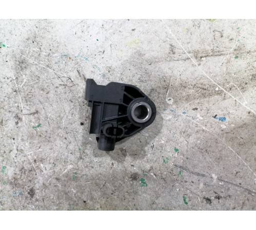 Датчик ускорения