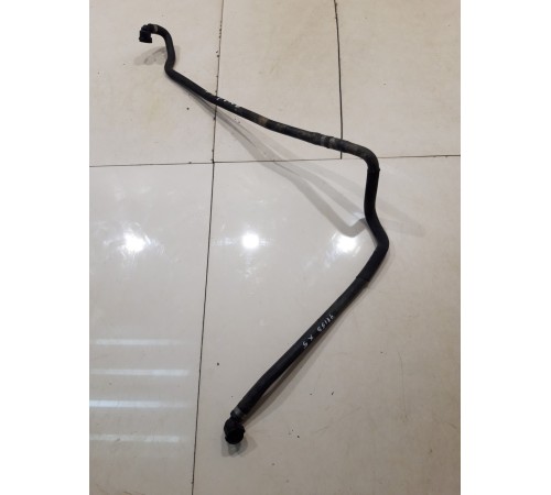 Патрубок системы охлаждения