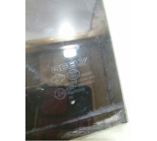 Стекло двери заднее левое