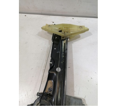 Стеклоподъёмник передний левый