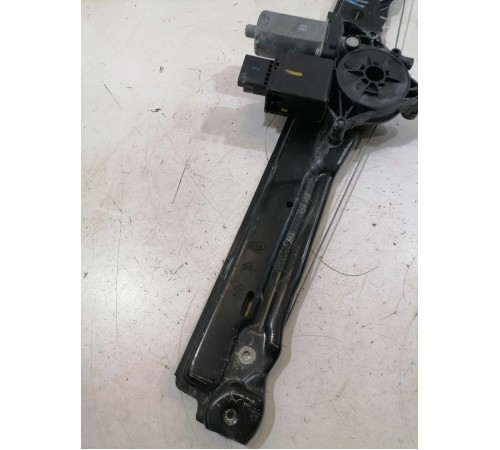 Стеклоподъёмник передний левый