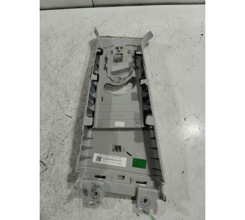 Обшивка центральной стойки правая верхняя