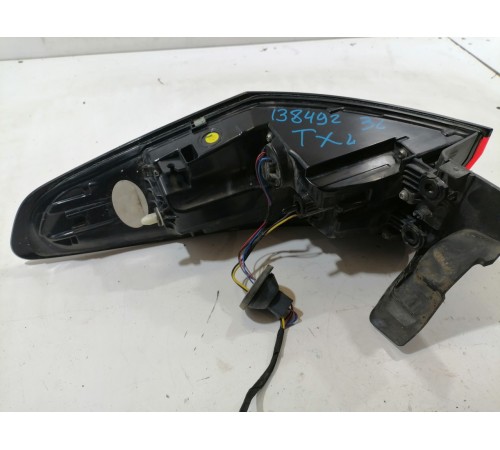 Фонарь задний левый наружный