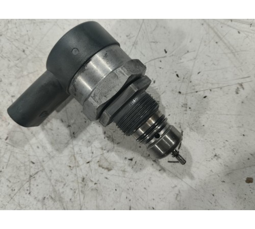 Регулятор (датчик) давления топлива