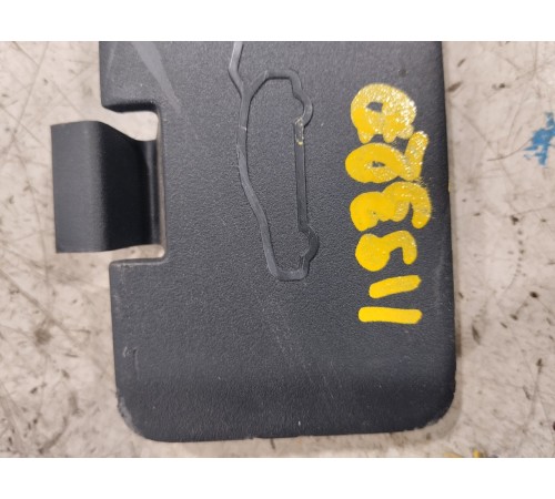 Заглушка кнопки открывания крышки багажника