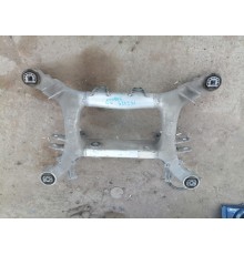 Балка подвески задняя, подрамник
