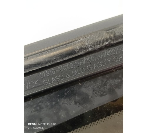 Стекло глухое заднее левое, форточка