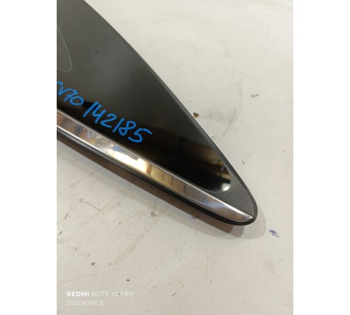 Стекло глухое заднее левое, форточка