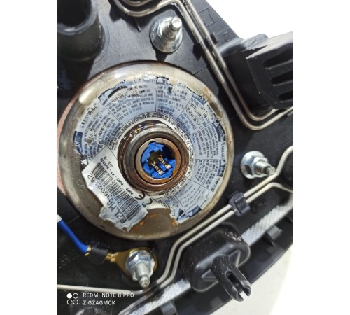 Подушка безопасности водителя