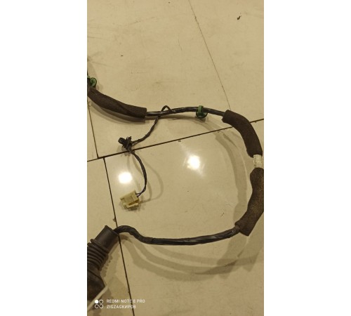 Электропроводка двери (задняя левая)