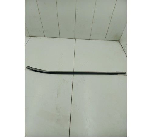 Молдинг стекла задний правый