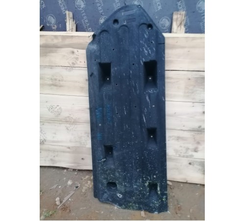 Защита антигравийная передняя правая