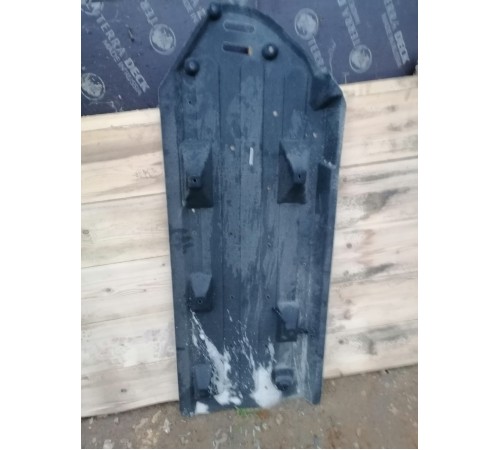 Защита антигравийная передняя правая