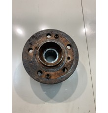 Ступица (передняя, левая)